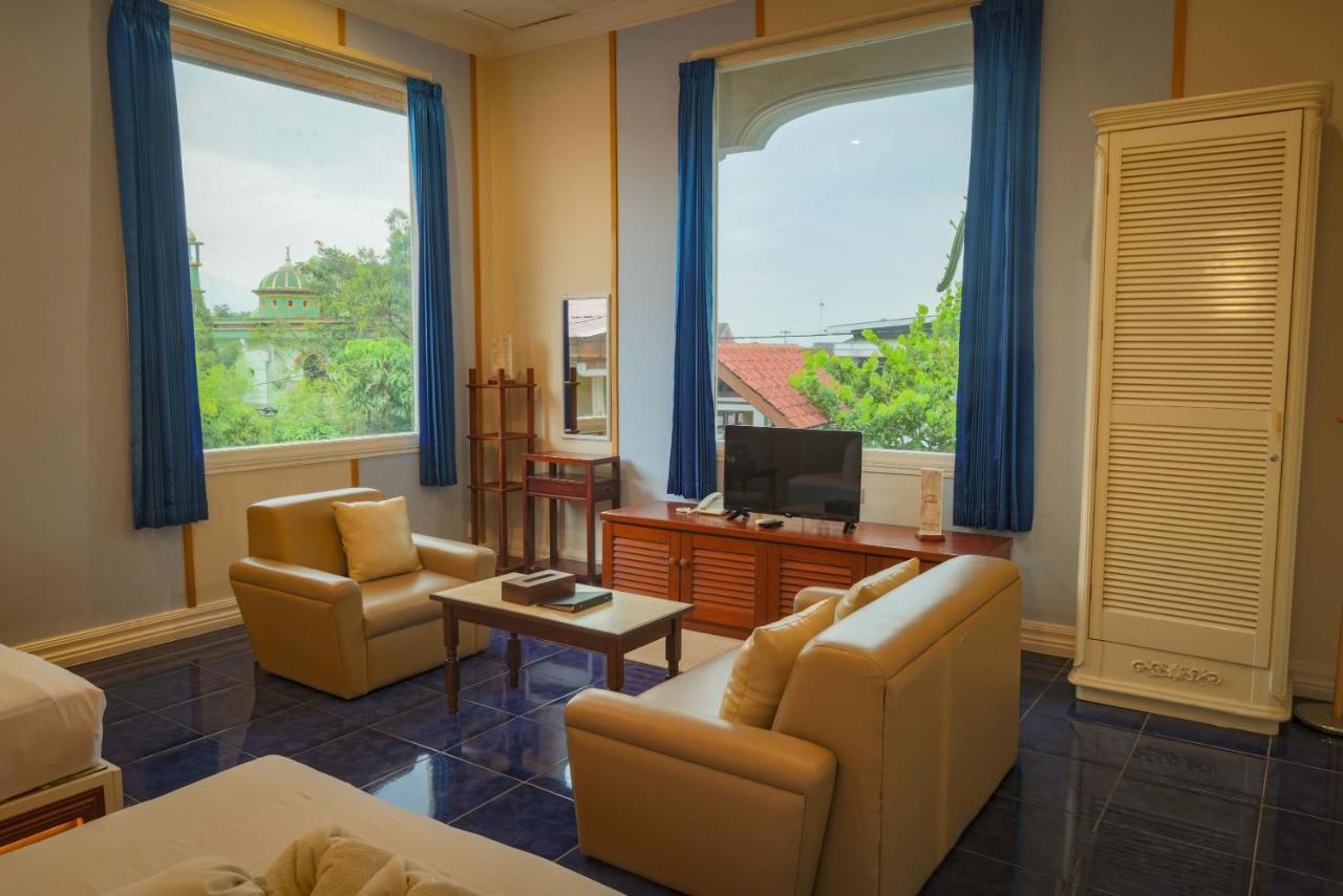 Family Hotel Gradia 2 Batu  Buitenkant foto