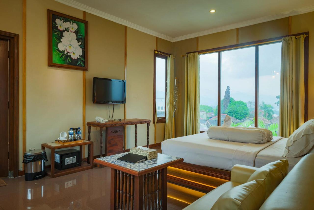 Family Hotel Gradia 2 Batu  Buitenkant foto