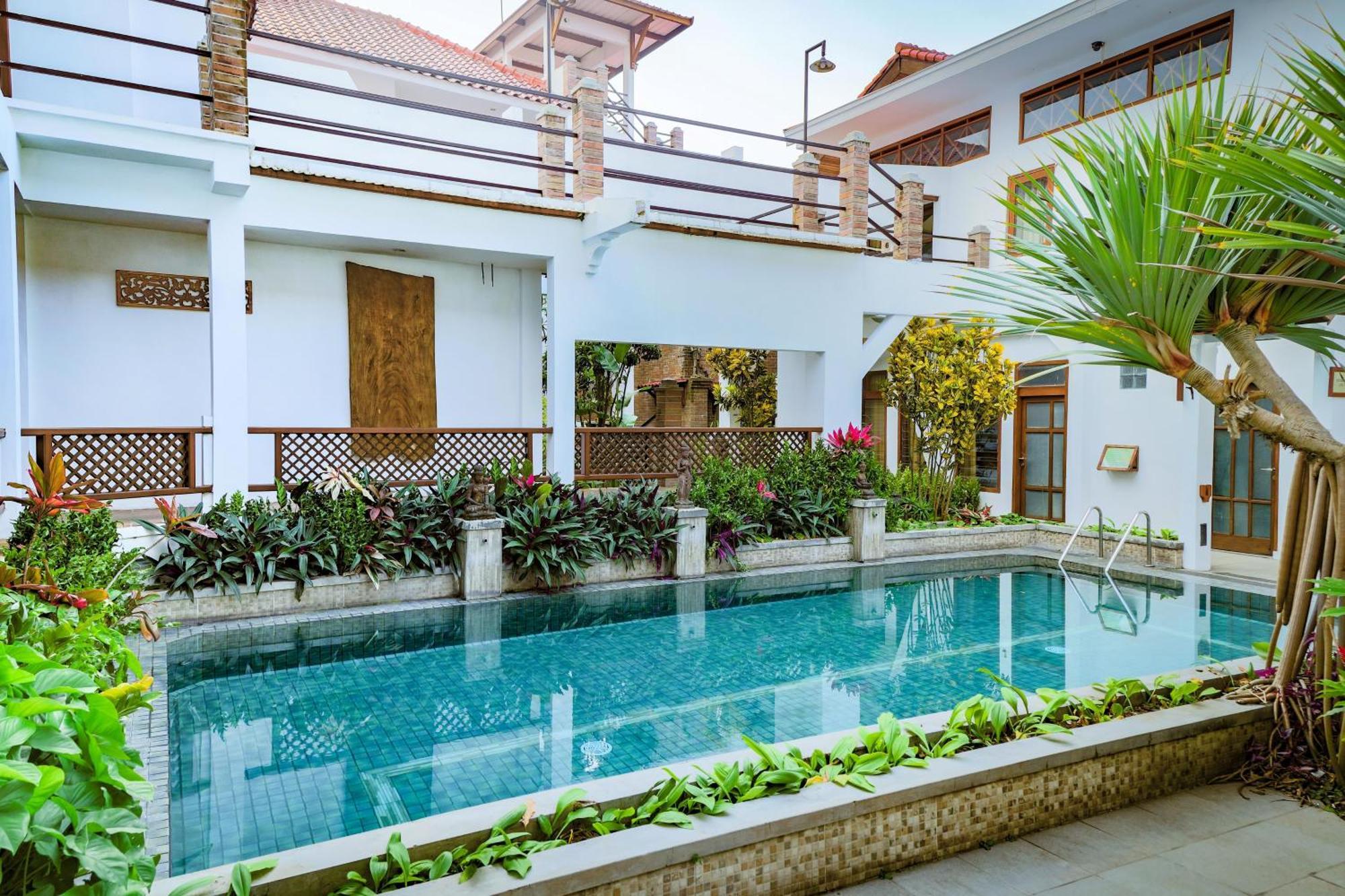 Family Hotel Gradia 2 Batu  Buitenkant foto