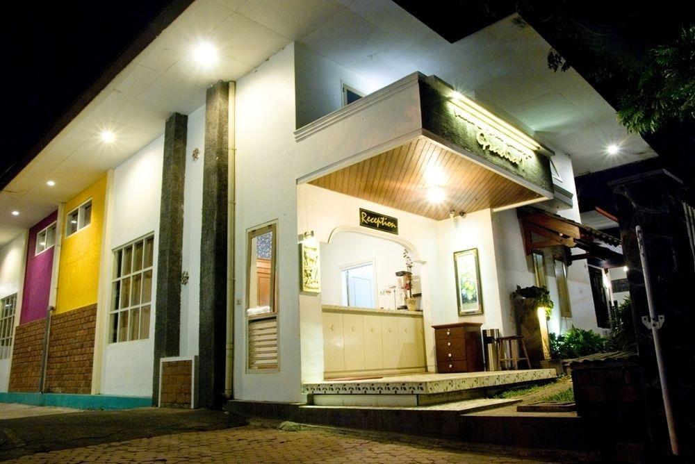 Family Hotel Gradia 2 Batu  Buitenkant foto